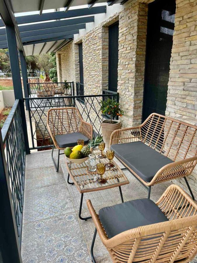 Apartmani Cube A Медулин Екстериор снимка