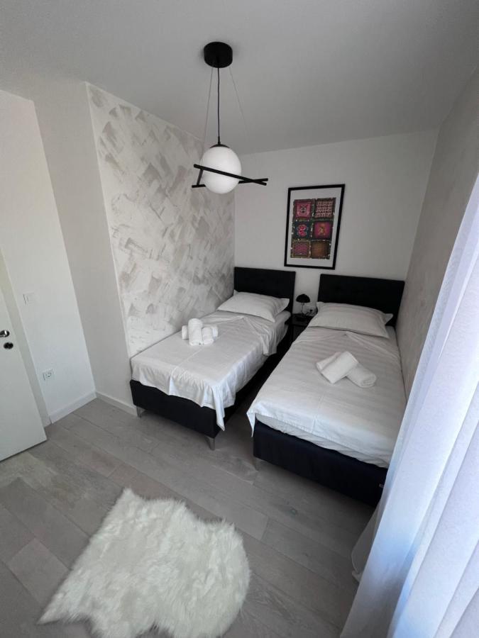 Apartmani Cube A Медулин Екстериор снимка