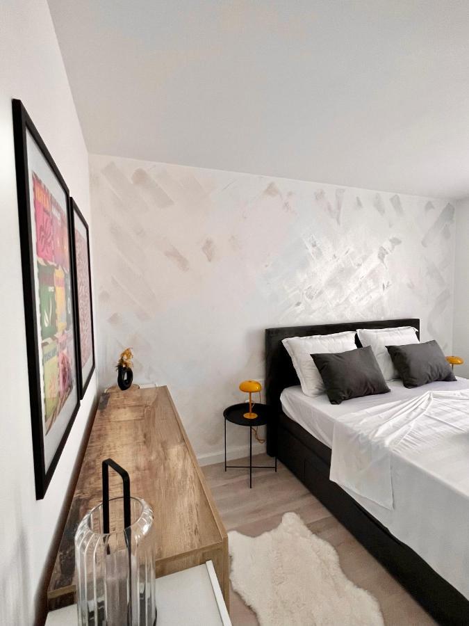 Apartmani Cube A Медулин Екстериор снимка