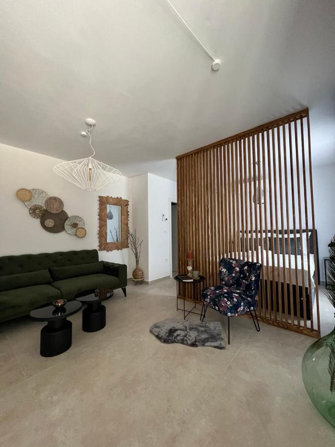 Apartmani Cube A Медулин Екстериор снимка